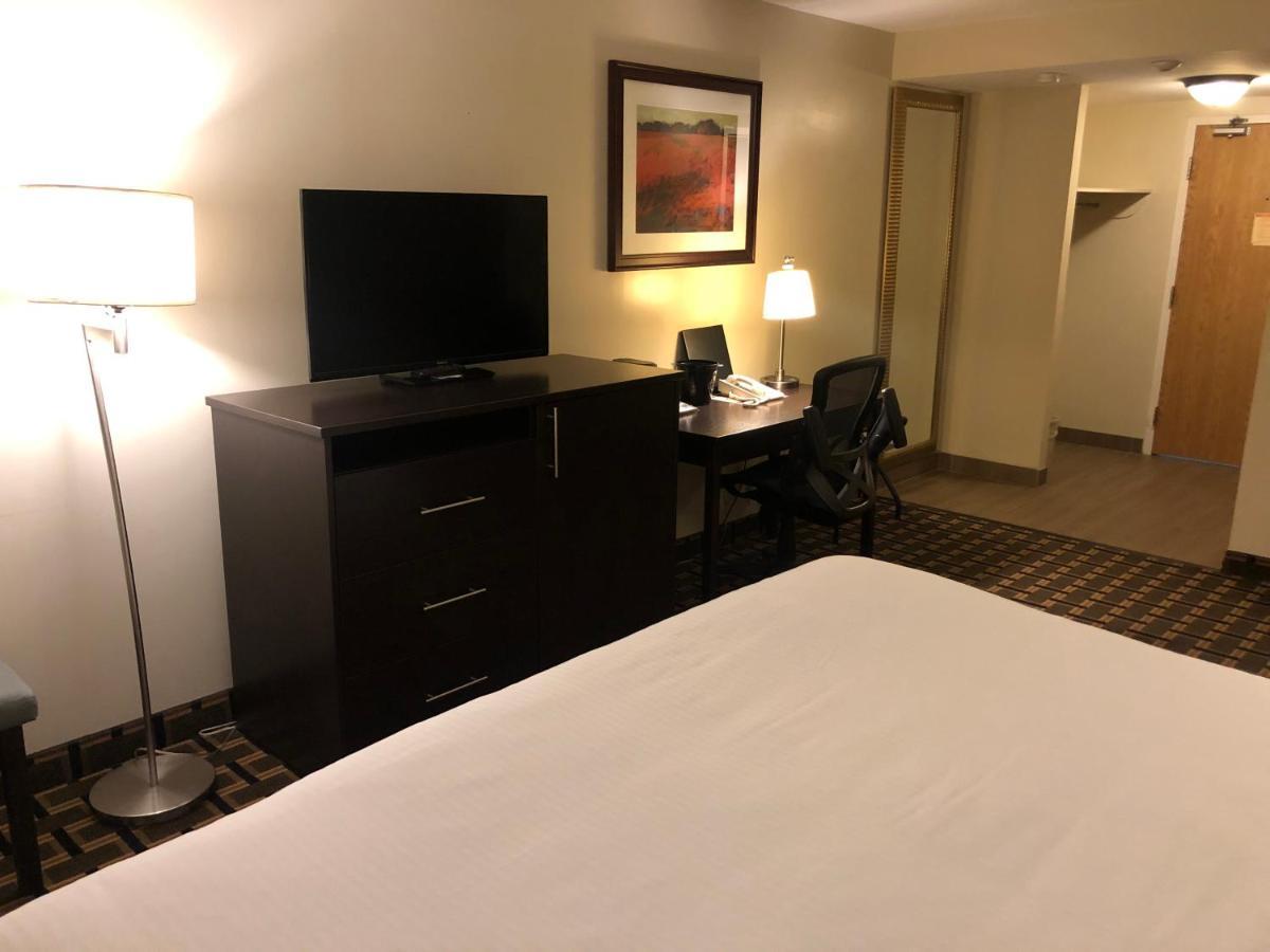Travelodge By Wyndham Lindsay Extérieur photo